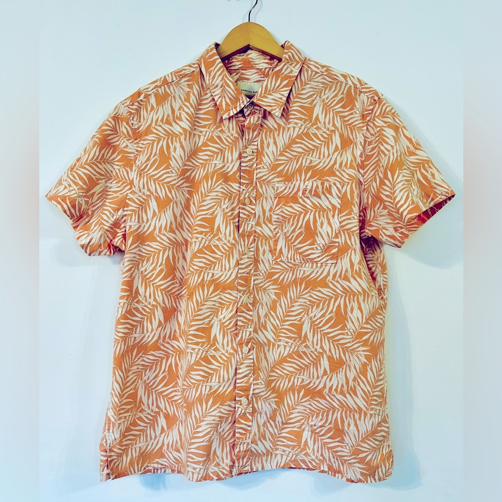 American Eagle brand Men’s short sleeve button down shirt, Sz XL